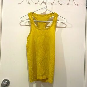 Women’s Lululemon Activewear tank